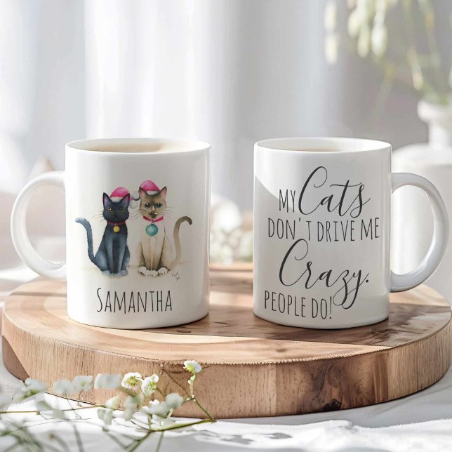 Söta katt julkaffekoppar kaffemugg (Cat Christmas mugs watercolor snow shoe and black cat by Victoria Grigaliunas Do Tell A Belle)