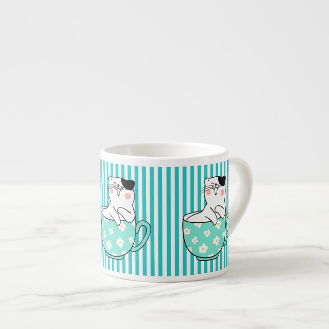 Söta katter i tekoppar espressomugg (Framsida höger)