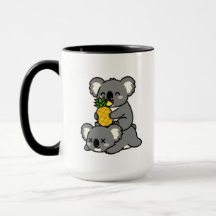 Söta Koalor som äter Ananas Tecknad Design Mugg