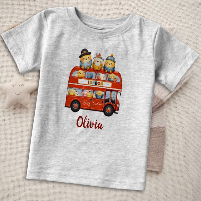 Söta kycklingar i Londons dubbeldäckare T Shirt (Skapare uppladdad)