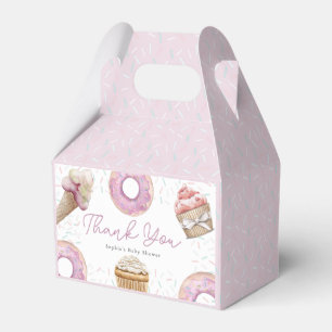 Söta lilla Rosan Cuppie & Donut Baby Shower Presentaskar