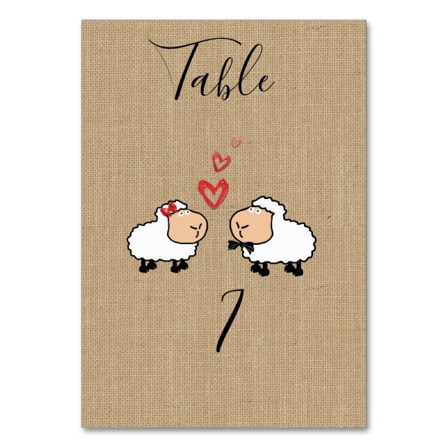 Söta, lustigt tecknad får i kärlek-bäcken bordsnummer (Framsidan)