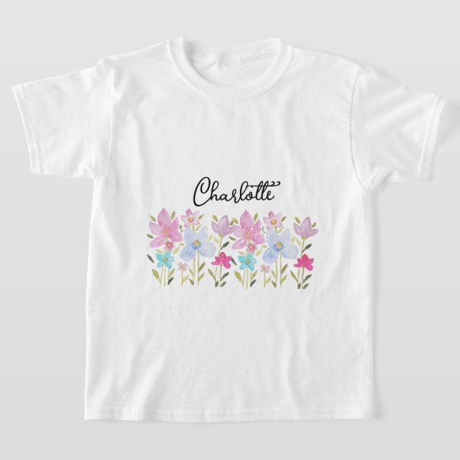Söta Rosa Akvarellvilda Blommor med Monogram T Shirt (Laydown)