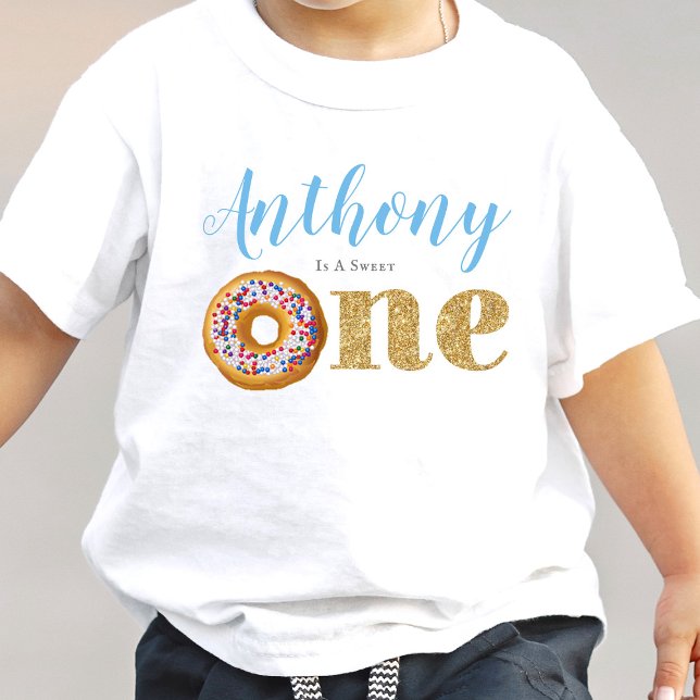Söta små Donut Pojkar 1-årsdag T Shirt (Skapare uppladdad)