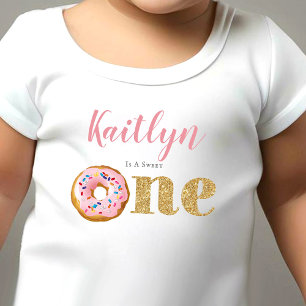 Söta Små Munkflickor 1-årsdag T Shirt