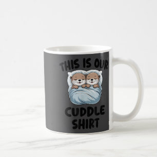 Söta utter som kramas Det här är vår kram Kaffemugg