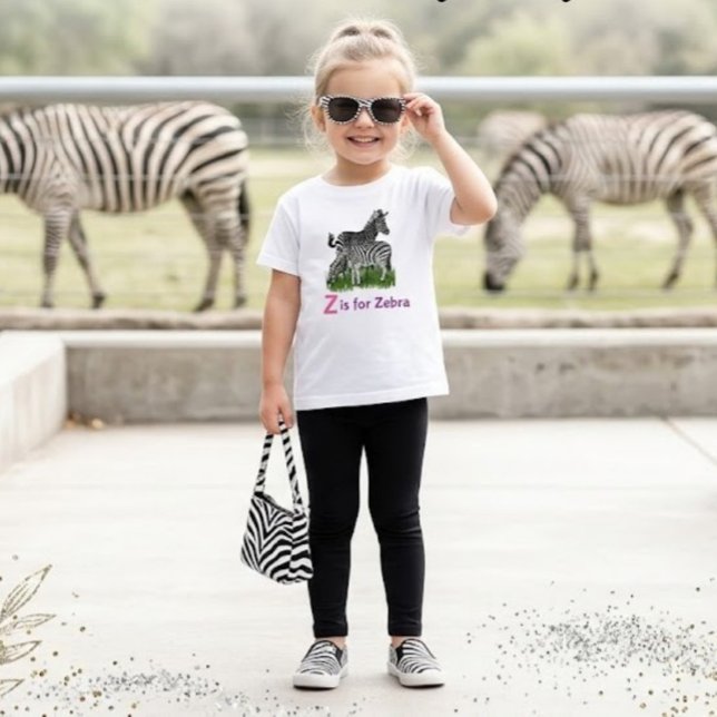 Söta zebra-djurflickor  t shirt (Skapare uppladdad)