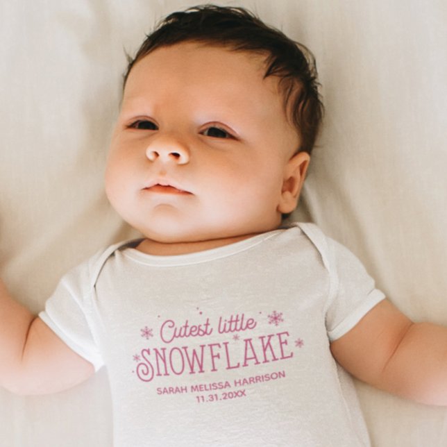 Sötaste lilla snöflinga babyens första jul t shirt (Skapare uppladdad)