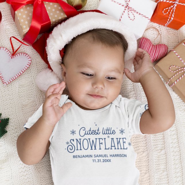 Sötaste lilla snöflinga baby's första jul t shirt (Skapare uppladdad)