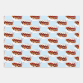 Sötbröd med jordgubbar och grädde