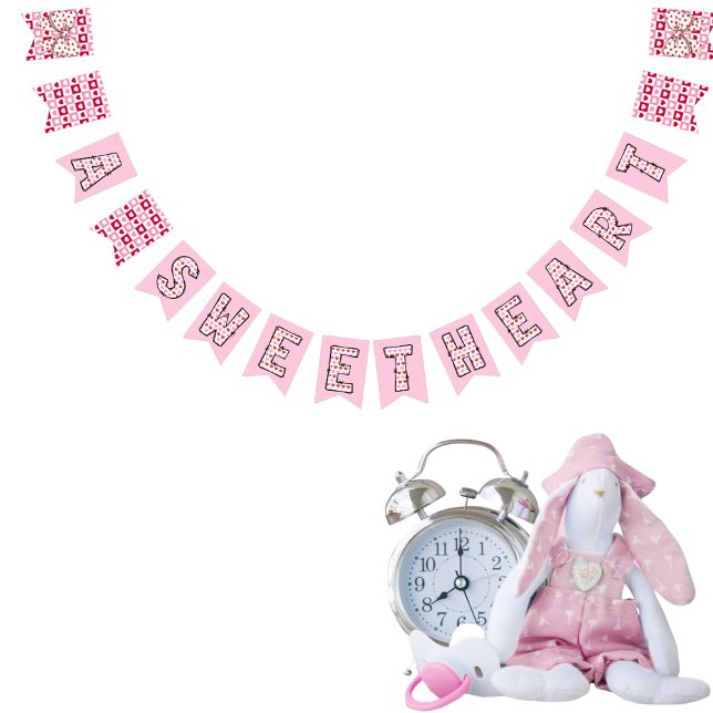 Sötnos, rosa och rött hjärta vimplar (A Sweetheart, pink and red heart Bunting Flags)