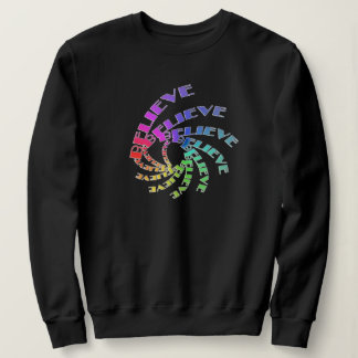 Sötskjorta - BELIEVE skriven i Multifärgad Spiral T Shirt