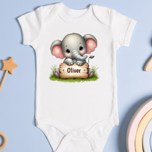 Sött baby elefant som håller en namnskylt t shirt