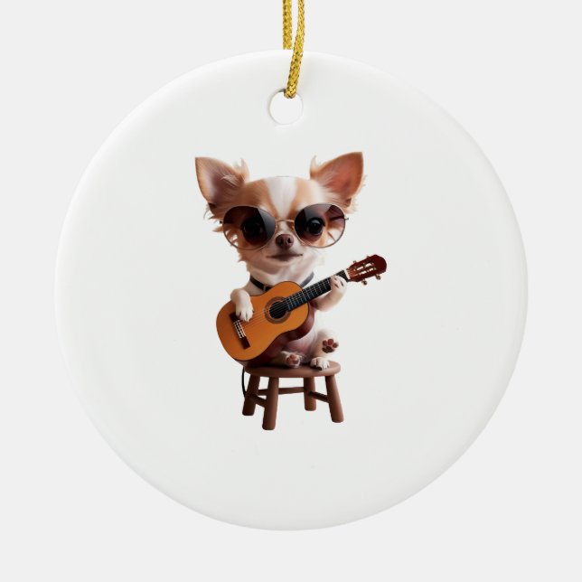 sött chihuahua som spelar klassisk gitarr tecknad  julgransprydnad keramik (Framsidan)