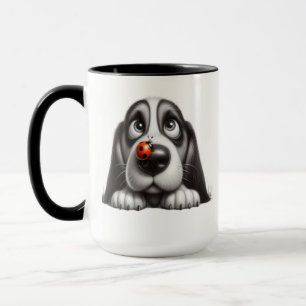 Sött hund med nyckelpiga mugg