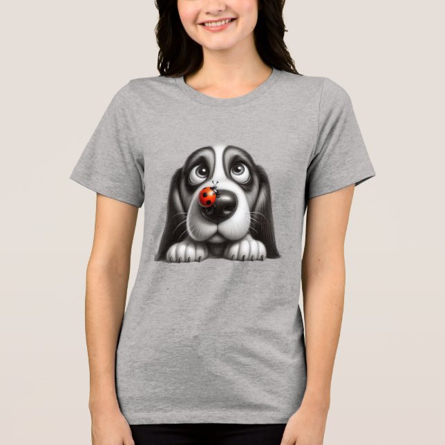 Sött hund med nyckelpiga t shirt (Framsida)
