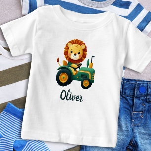 Sött lejonunge på charmig grön traktor t shirt