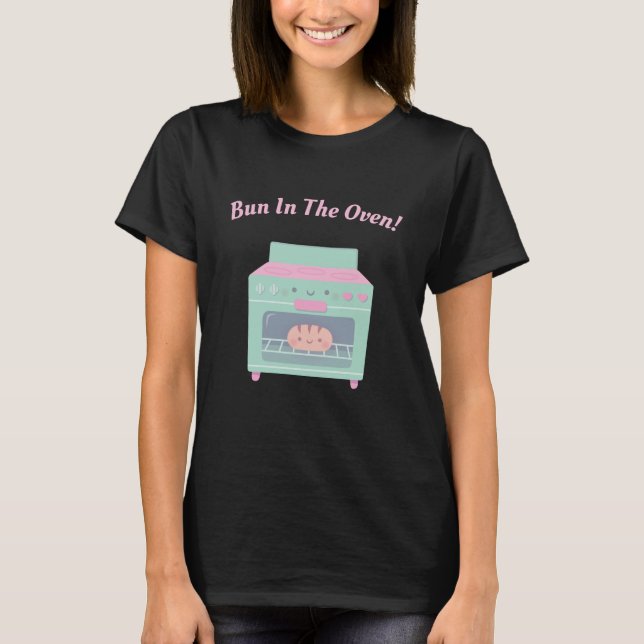 Sött litet bröd i ugnen för blivande mamma t shirt (Framsida)