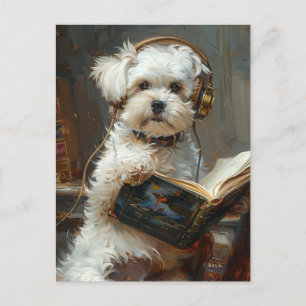 Sött litet hund som läser en bok vykort