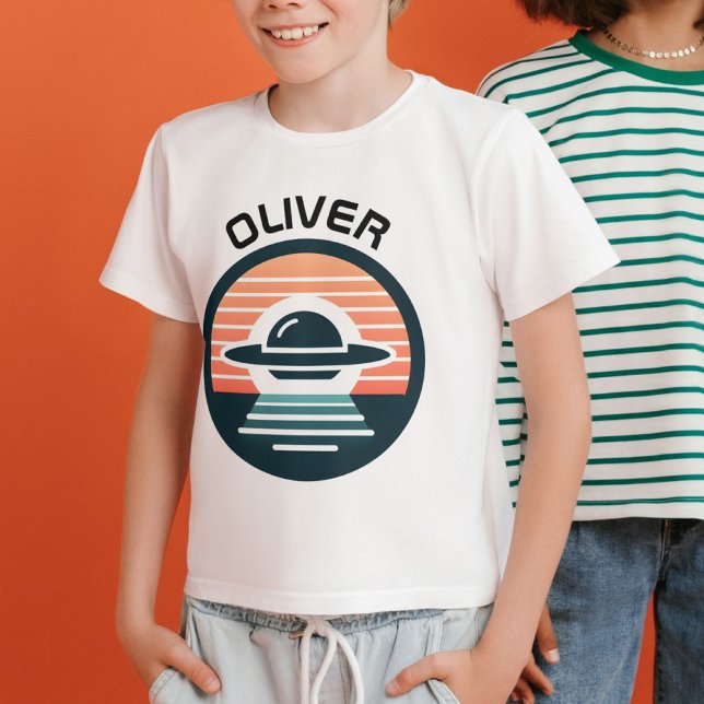 Sött minimalistiskt UFO vid solnedgång T Shirt (Skapare uppladdad)