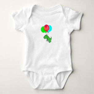 Sött och argt leksaksdinosaurie flygande med ballo t shirt