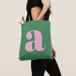 Sött Pastell Rosa Grönt Monogram Retro Bokstavssti Tygkasse<br><div class="desc">Denna stilrena toteväska har ditt monogram i rosa och grön bakgrund i retro bokstavsstil. Lysande presentidé!</div>
