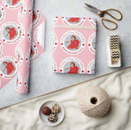Sött Rosa Flickigt Bär Första Födelsedags Foto Presentpapper