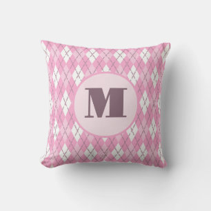 Sött rosa snyggt argyle anpassad monogram kudde