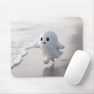 Sött spöke springer på en strand musmatta