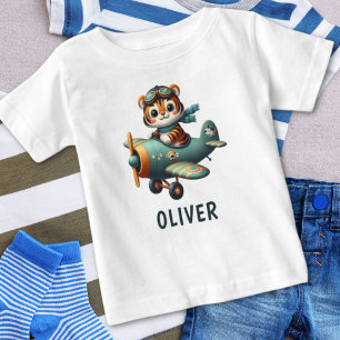Sött Tigerbarn som Flyger ett Plan Personligt T Shirt
