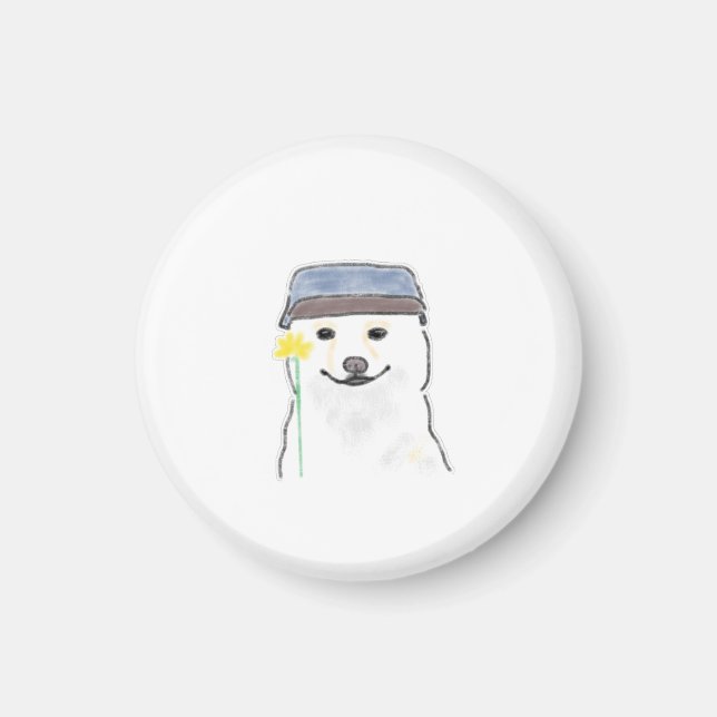 Sött vitt hund som bär hatt och håller gul blomma  magnet (Framsidan)