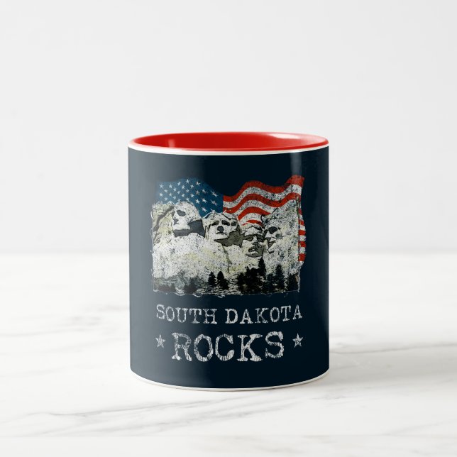 South Dakota Rocks Mount Rushmore Souvenir USA Två-Tonad Mugg (Center)