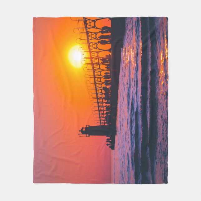 South Haven, MI Lighthouse Fleece Blanket (Framsidan)