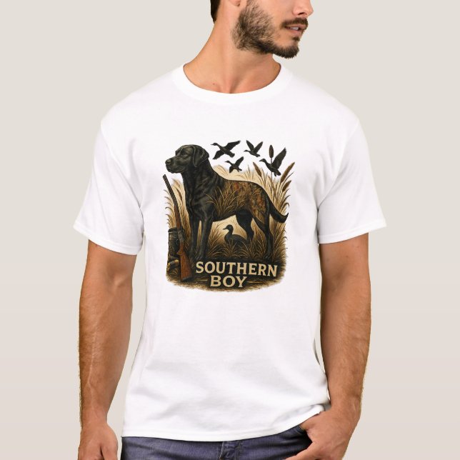 Southern Boy Hunting Dog Camo T Shirt (Framsida)