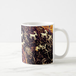 SOUTHWEST FÖR AMERIKAN FÖR PETROGLYPHSNEVADA ÖK KAFFEMUGG