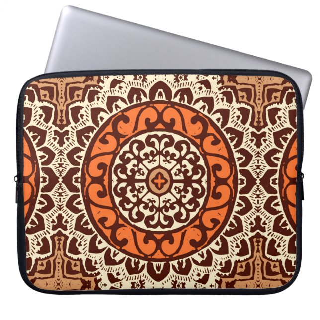 Southwest Sol Mandala Batik, Rust & Brown Laptop Sleeve (Framsidan)