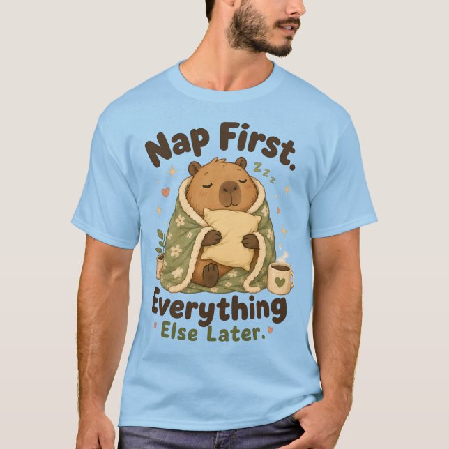 Sov Först Mysig Capybara Kawaii T Shirt (Framsida)