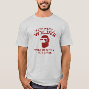 Sov med en walder. Vakna med en Hett Spark. T Shirt