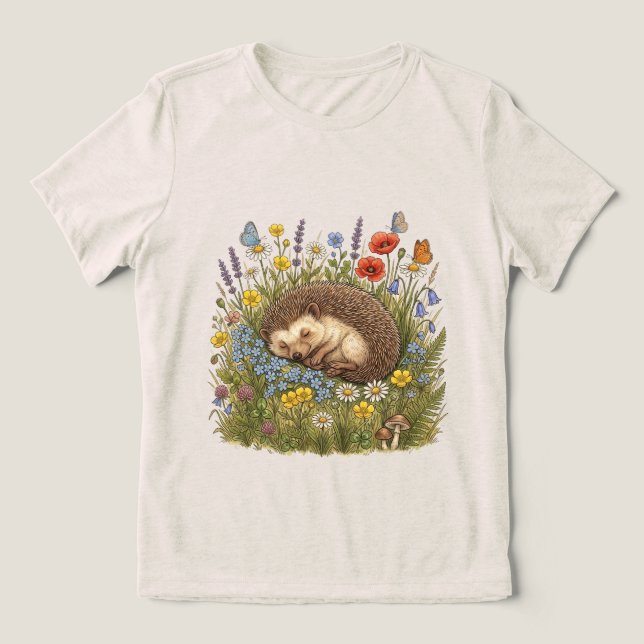 Sovande Igelkott i Äng med Vilda Blommor Estetik T Shirt (Design Framsida)