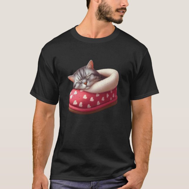 Sovande katt i toffel t shirt (Framsida)