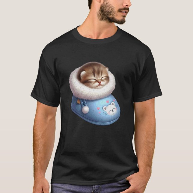 Sovande katt i toffel t shirt (Framsida)