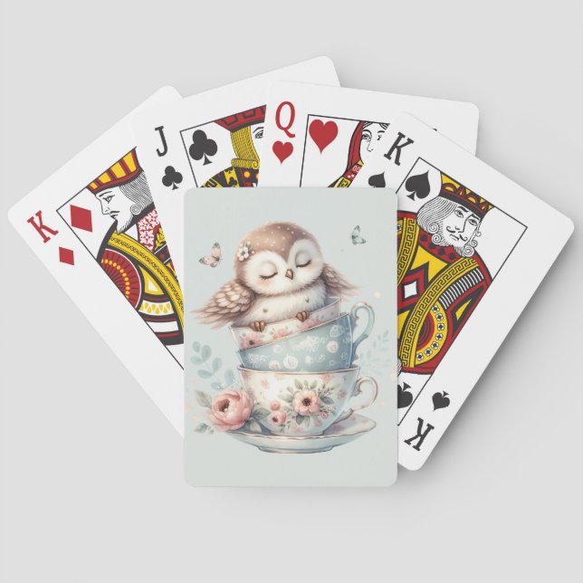 Sovande uggla i staplade blomsterteekoppar casinokort (Baksidan)
