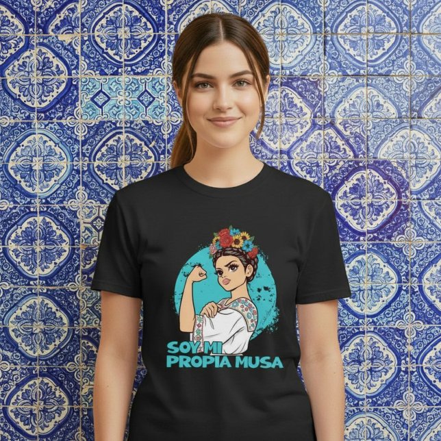 Soy Mi Propia Musa Flower Crown Empowered Mexican T Shirt (Soy Mi Propia Musa Flower Crown Empowered Mexican T-Shirt.)