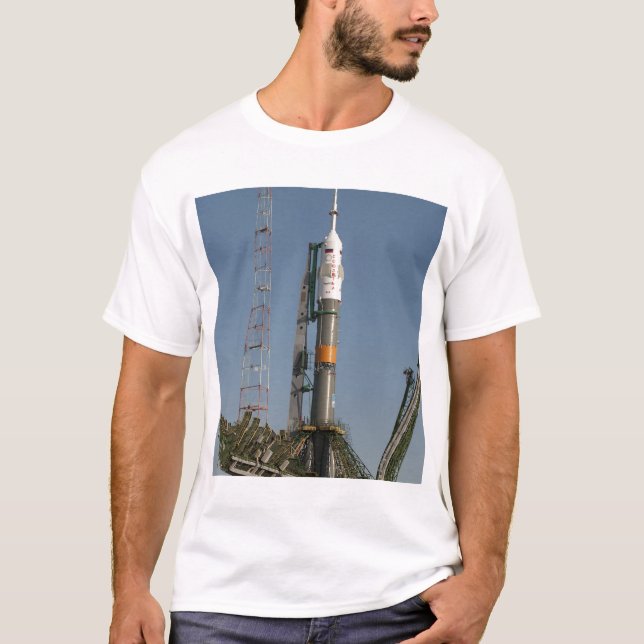 Soyuz-raketen kort efter ankomsten tee shirt (Framsida)
