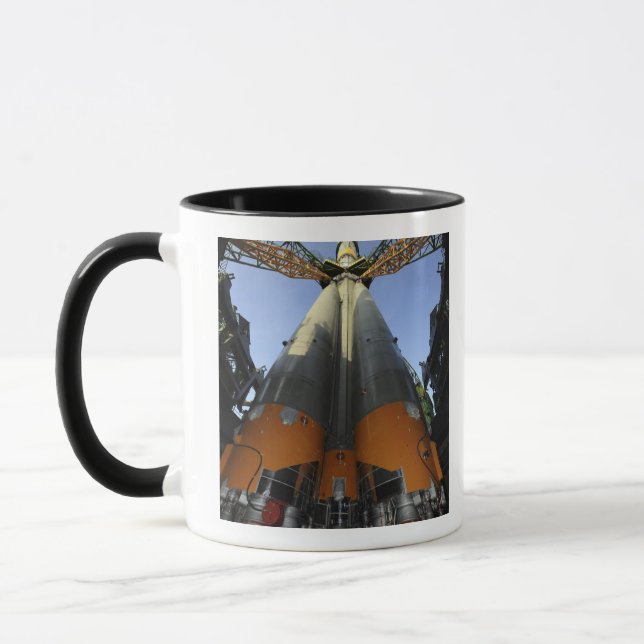 Soyuz TMA-13-rymdfarkosten 2 Mugg (Vänster)
