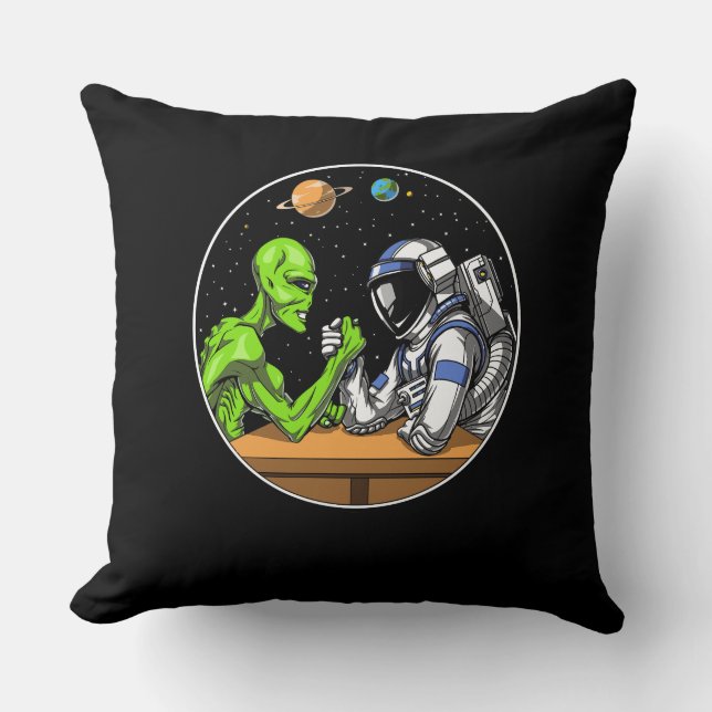 Space Astronaut Alien Arm Wrestling Funny Cosmic Kudde (Framsida)