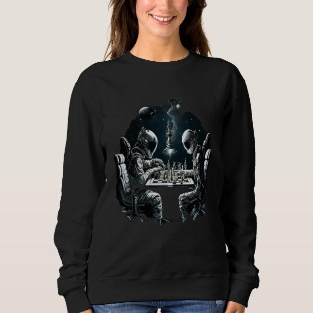 Space Astronaut Playing Chess Astronomy Spaceman T Shirt (Framsida)