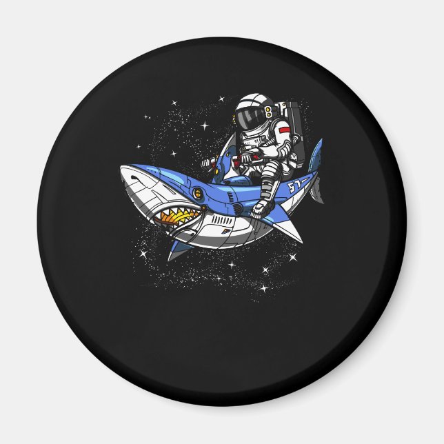 Space Astronaut Riding Cosmic Shark Galaxy Magnet (Framsidan)