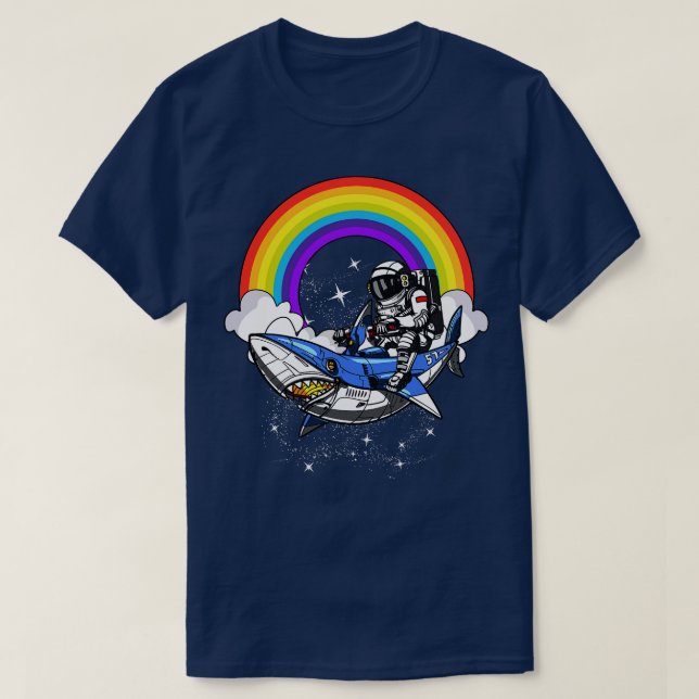 Space Astronaut Riding Shark T Shirt (Design framsida)