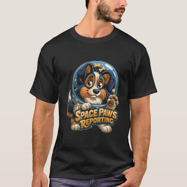 Space Paws Rapporterar Astronaut Hund T Shirt (Framsida)